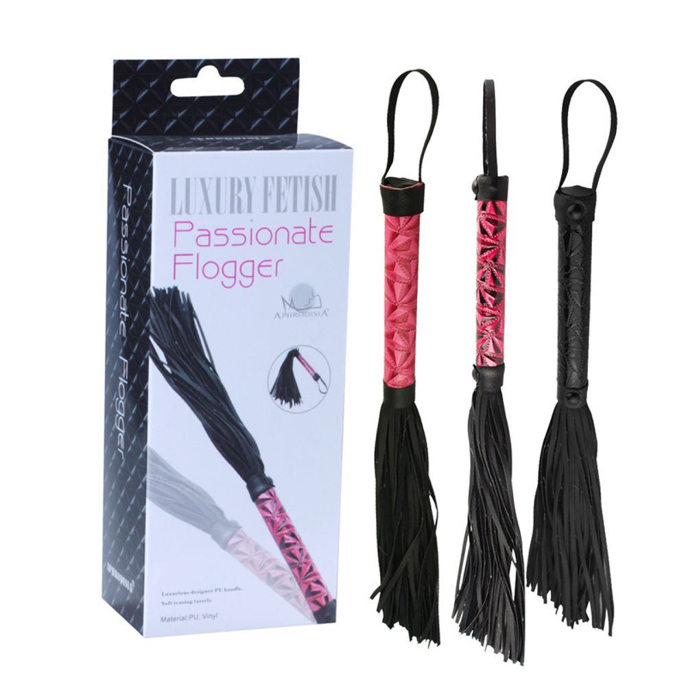 Плеть Luxury Fetish Passionate Flogger, Красный