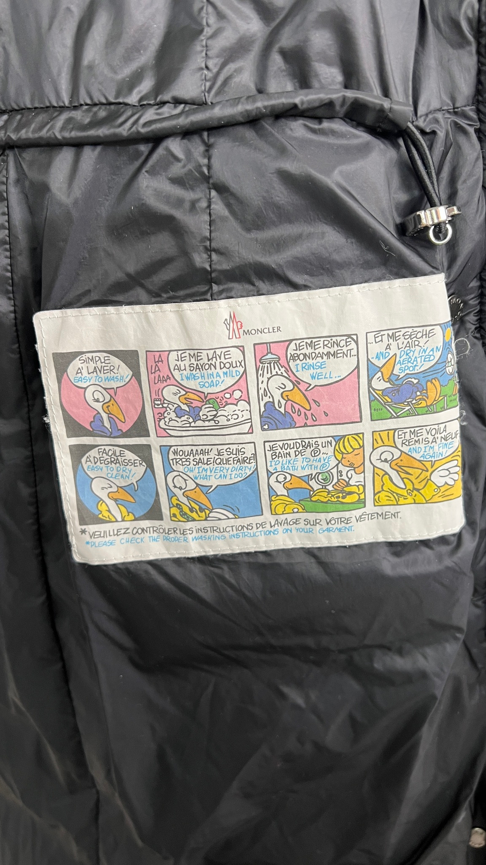 Пуховик Moncler
