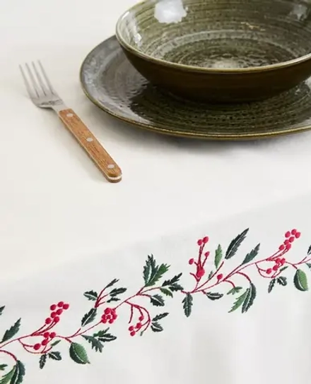 ZARA HOME ХЛОПКОВАЯ СКАТЕРТЬ НА РОЖДЕСТВЕНСКУЮ ТЕМАТИКУ С ВЫШИВКОЙ