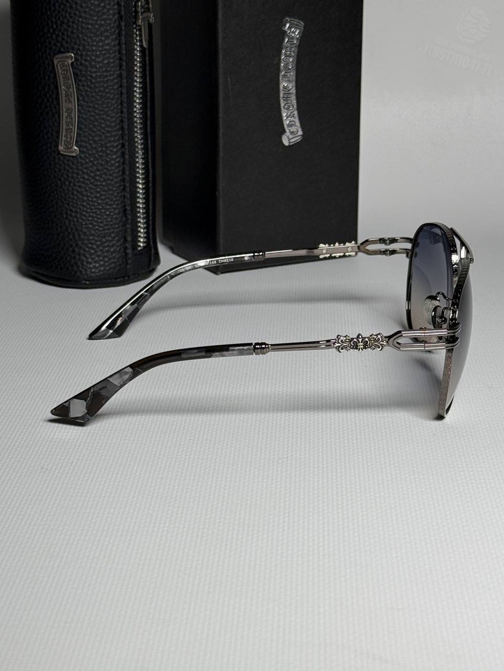 Солнечные очки Chrome Hearts