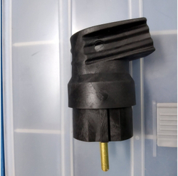 Вилка угловая Bylectrica каучук 2Р+РЕ 1х16А 220-240V В16-416