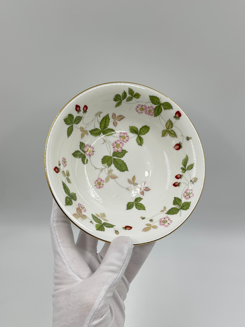 Пиала Wedgwood, Wild Strawberry