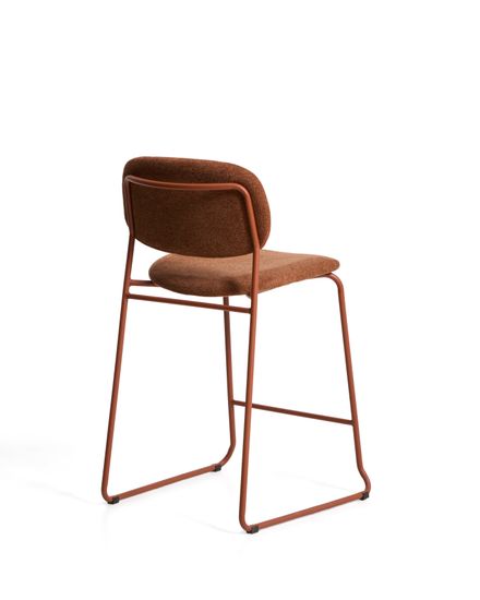 Полубарный стул Meli из терракотовой синели с металлическими ножками, 65 см