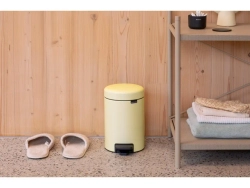 Brabantia Контейнер для мусора NewIcon 3 л желтый