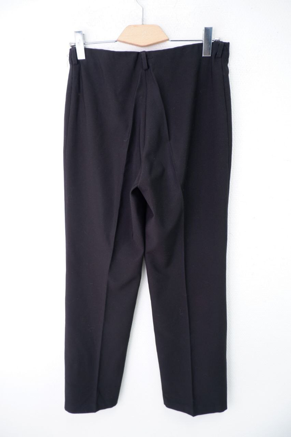 Брюки базовые черные 46 размер