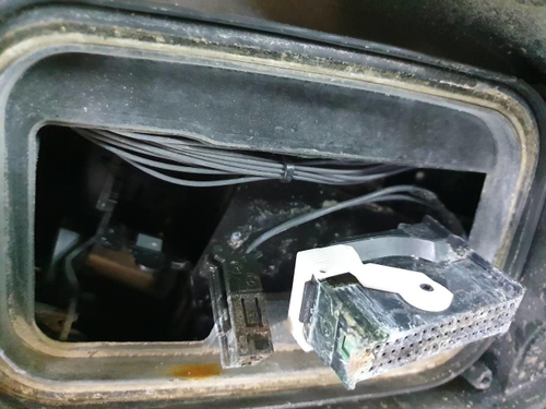 Битая Фара левая Mercedes GLA x156 (2017-2020) LED