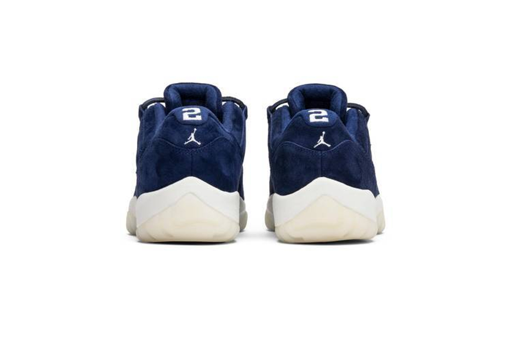Кроссовки Jordan Air Jordan 11 Retro Low "Derek Jeter Re2Pect"