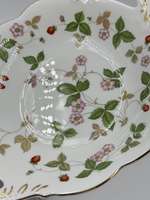 Блюдо с ручками Wedgwood, Wild Strawberry