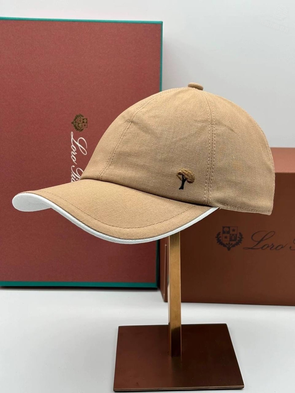 Бейсболка Loro Piana