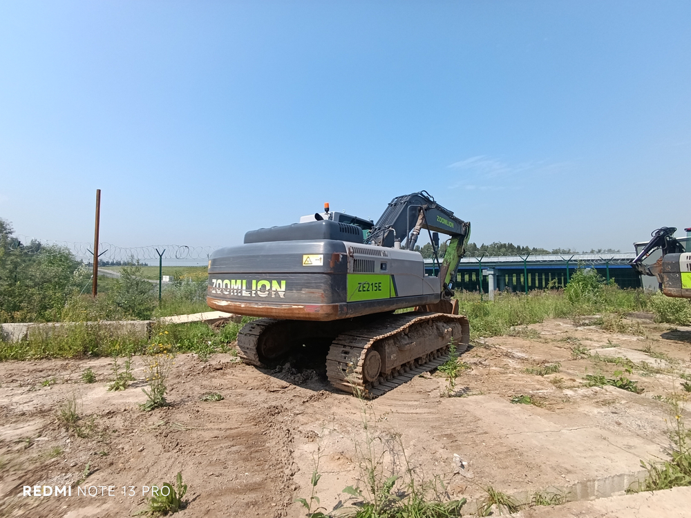 Zoomlion ZE215 Экскаватор ZE215E (Дизельный, 5,9 л, 152 л.с., АТ)