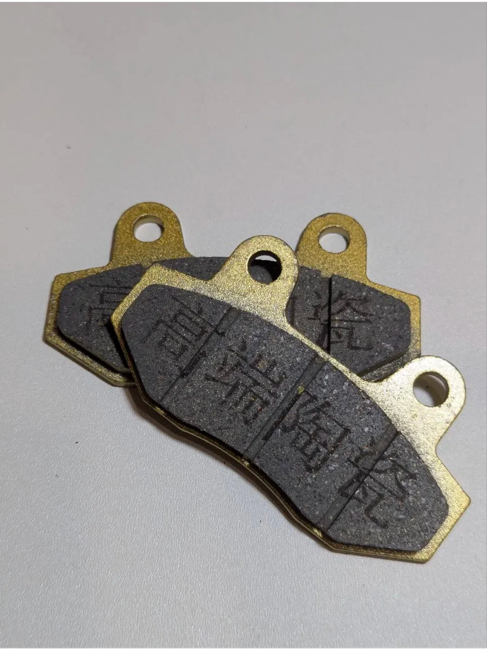 +- Тормозные колодки для электровелосипеда Monster
