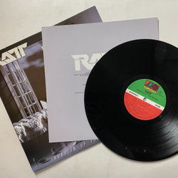 Винтажная виниловая пластинка LP Ratt Invasion Of Your Privacy (Japan 1985) (No Obi) P-13143
