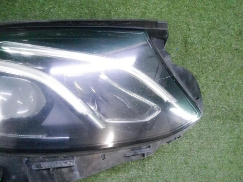 Фара правая Mercedes E W213 (2016-2021) LED