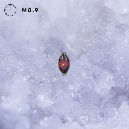 1K Marquise Red