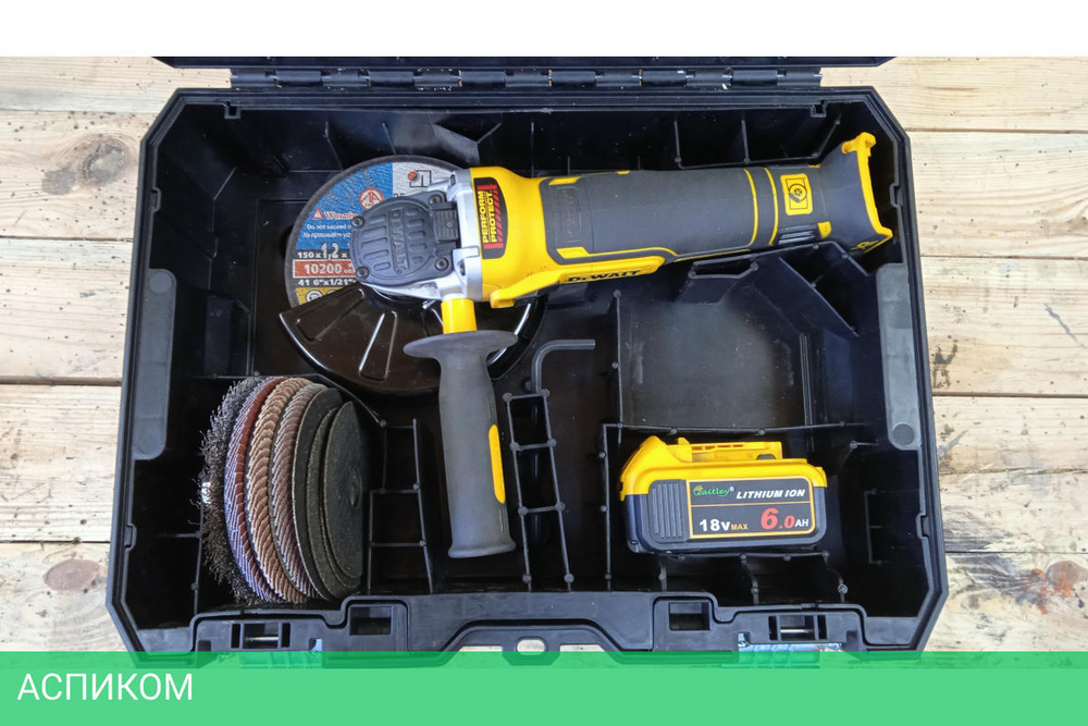 Угловая шлифмашина DeWalt DCG405NT