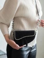 Сумка кросс боди на плечо клатч вечерний выпускной