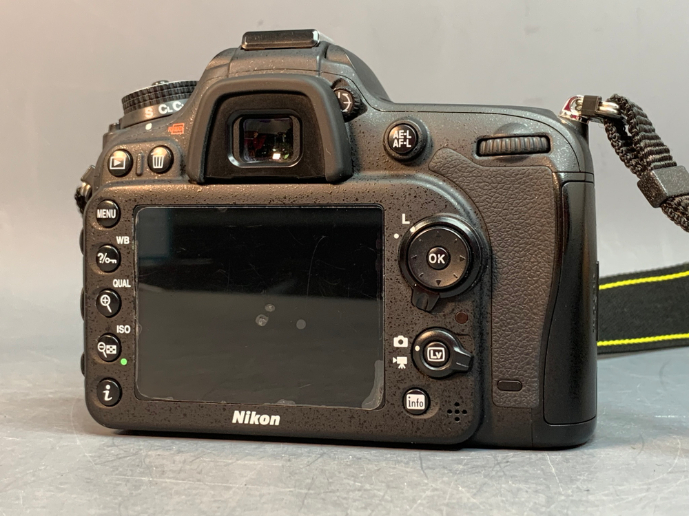 Nikon D7100 Body 36.759 Кадров