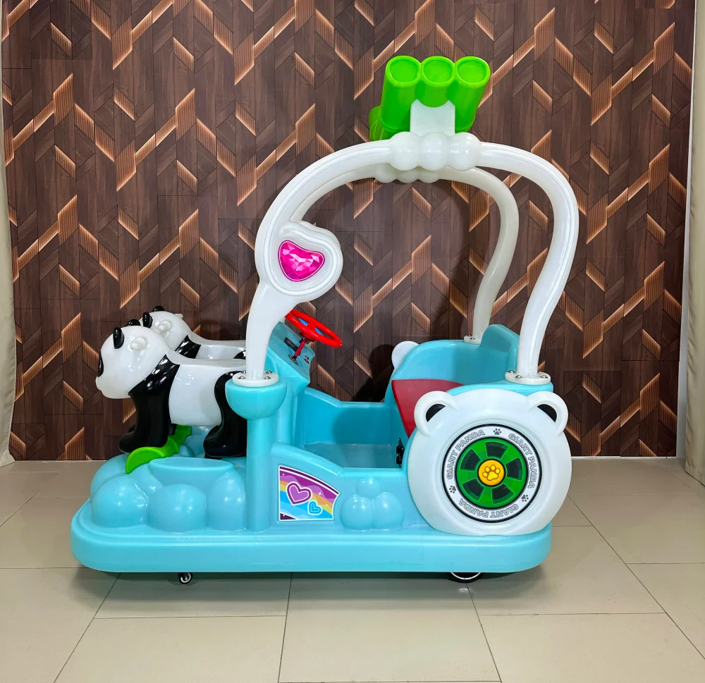 Прокатный аттракцион электромобиль «Семья Панд»