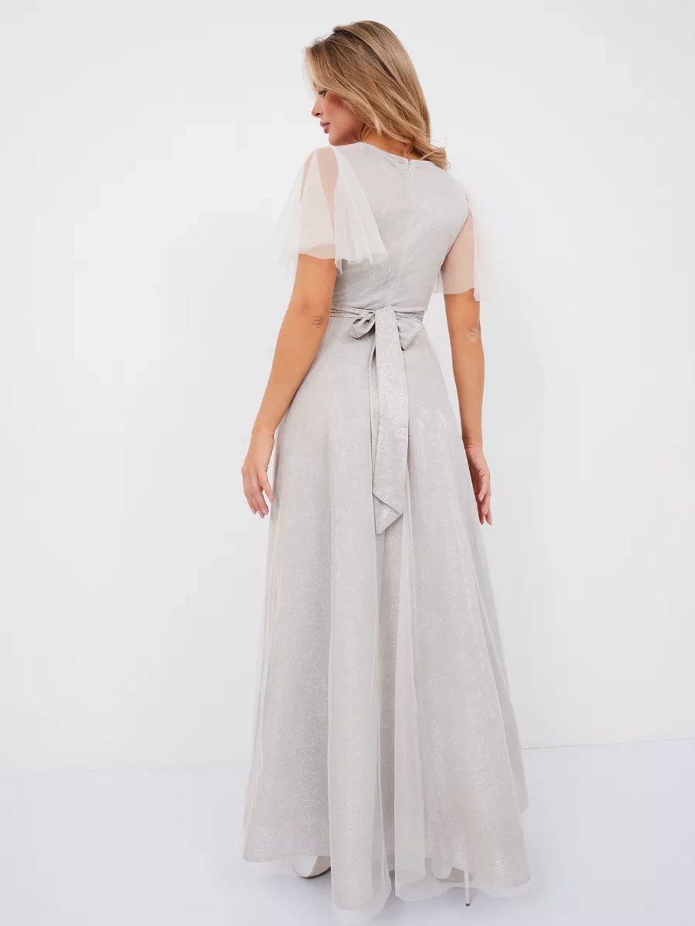 Платье вечернее блестящее