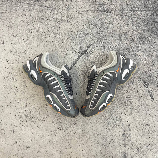 Кроссовки Nike Air Max Tailwind 4 grey/silver