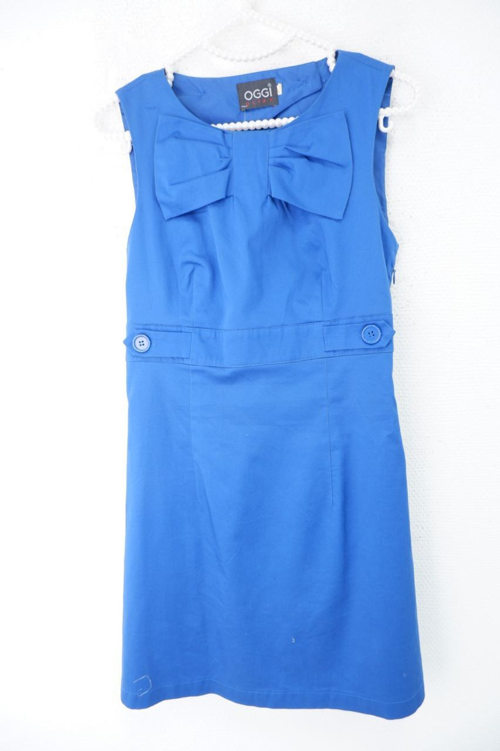 Платье Oggi приталенное 42 размер