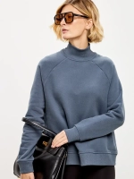 Свитер теплый с воротником свитшот