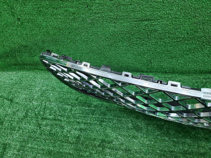 Решетка радиатора Genesis G80 2 (2020-2024)