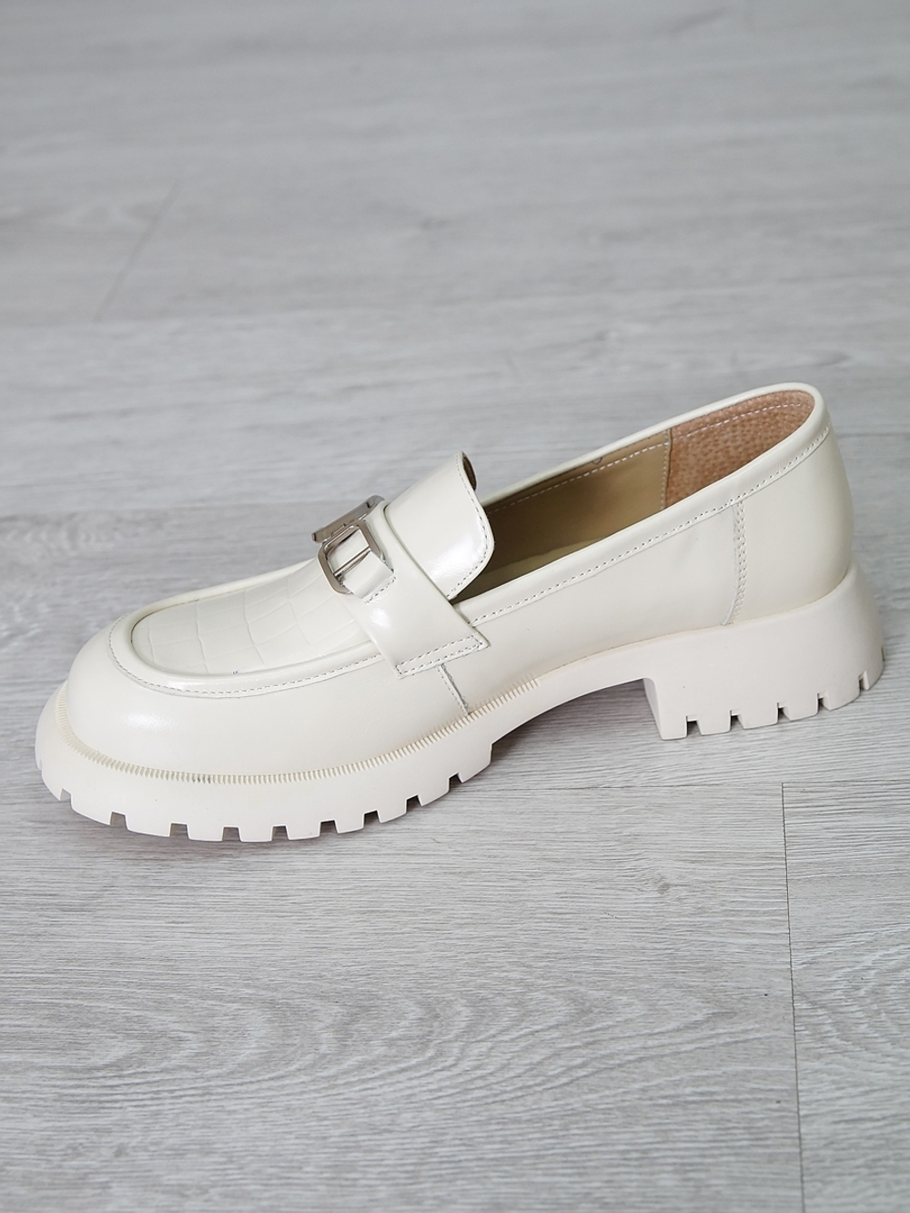 Туфли женские MALIN DEGELY 705-2