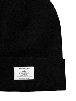 Шапка - Alpha Essential Beanie (черная)