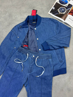 Костюм Kiton