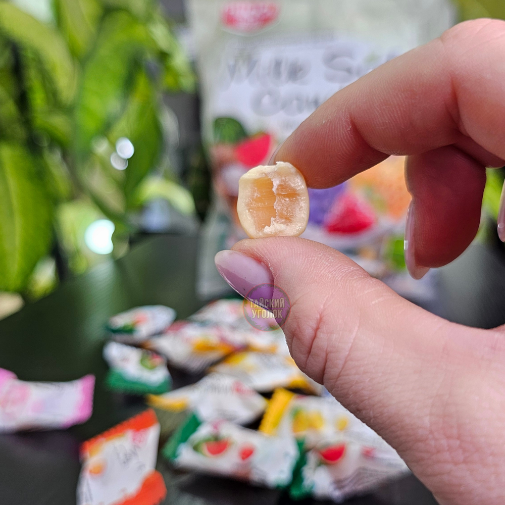 Молочные конфеты Nuoqi Milk Soft Candy Фруктовый микс 380 гр.