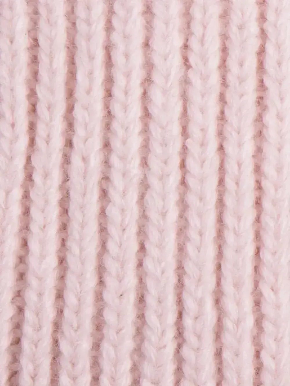 Шапка вязаная демисезонная с ушками