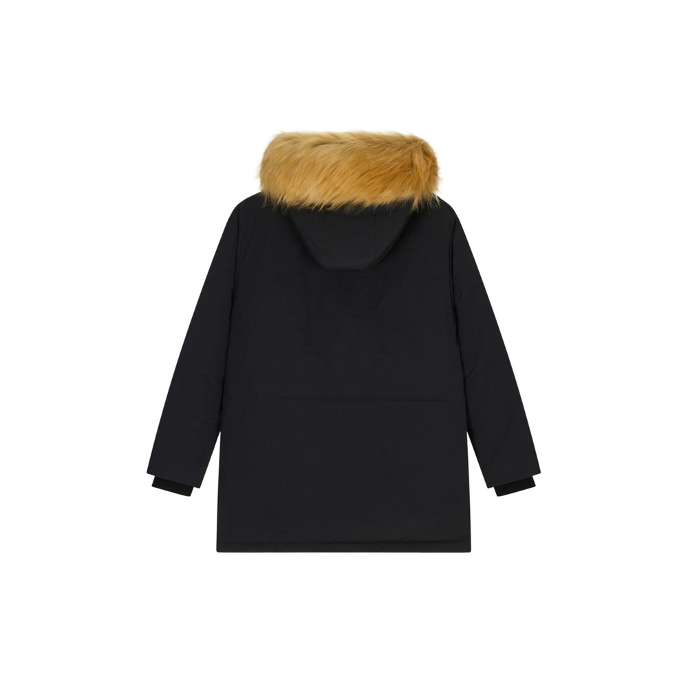 Куртки New Balance, AMJ34323-BK