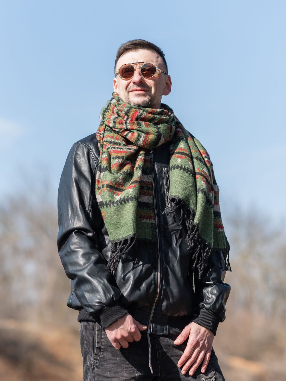 Шарф теплый с индейским орнаментом