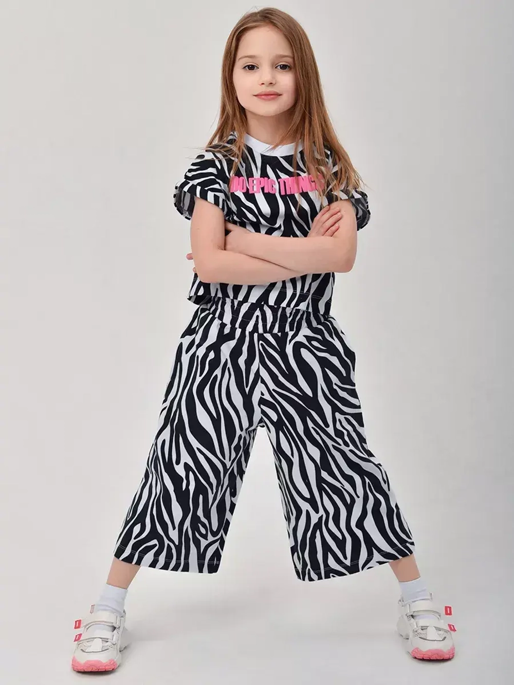 Костюм для девочки с принтом зебра