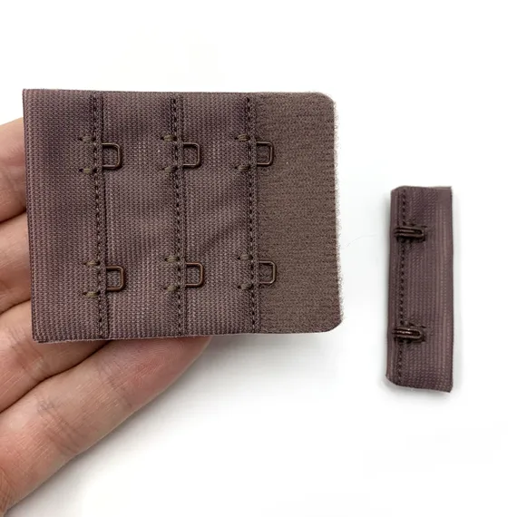 Застежка с крючками кофе 2 ряда (цв. 738), 44*55 мм