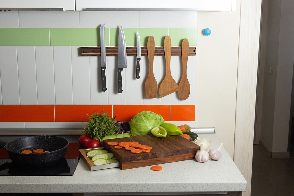 Магнитная планка с 3-мя лопатками King 40х4х2 см