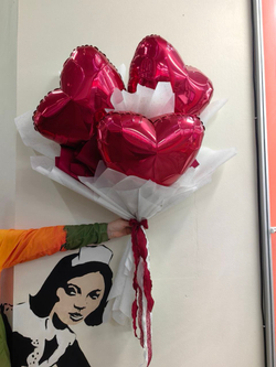 Букет из 3-х больших сердец