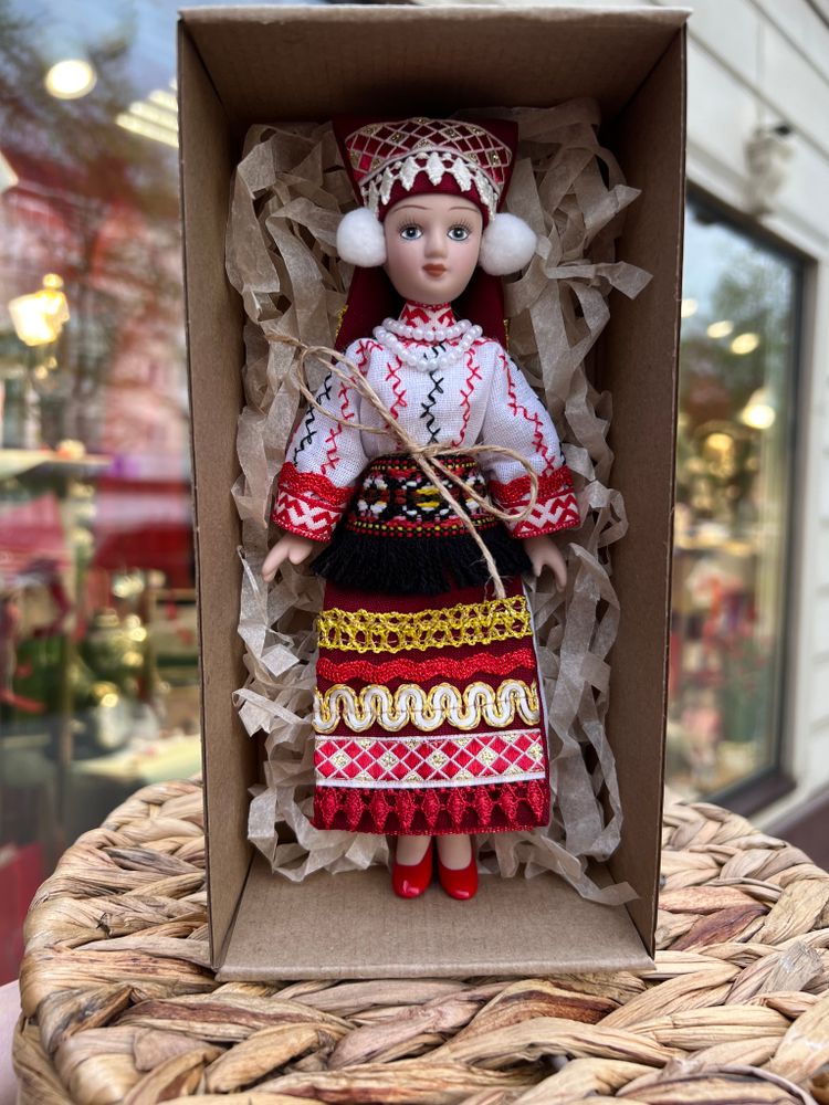 Мордовский сувенир &quot;Кукла мордовочка фарфор&quot;