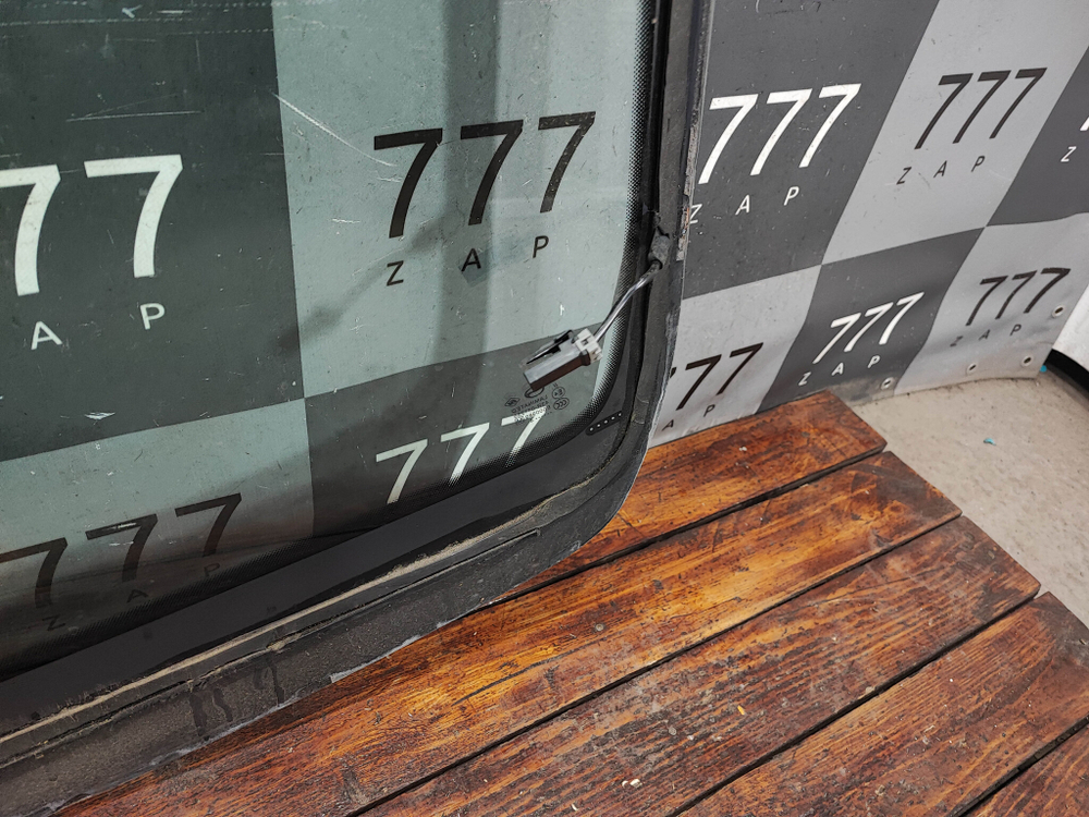 Стекло лобовое GAC M8 23-нв Б/У Оригинал