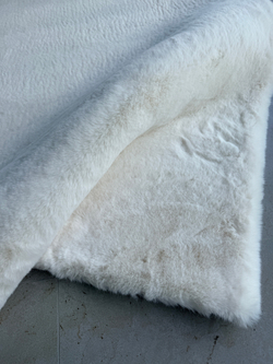 Ковер меховой имитация кроличьего меха