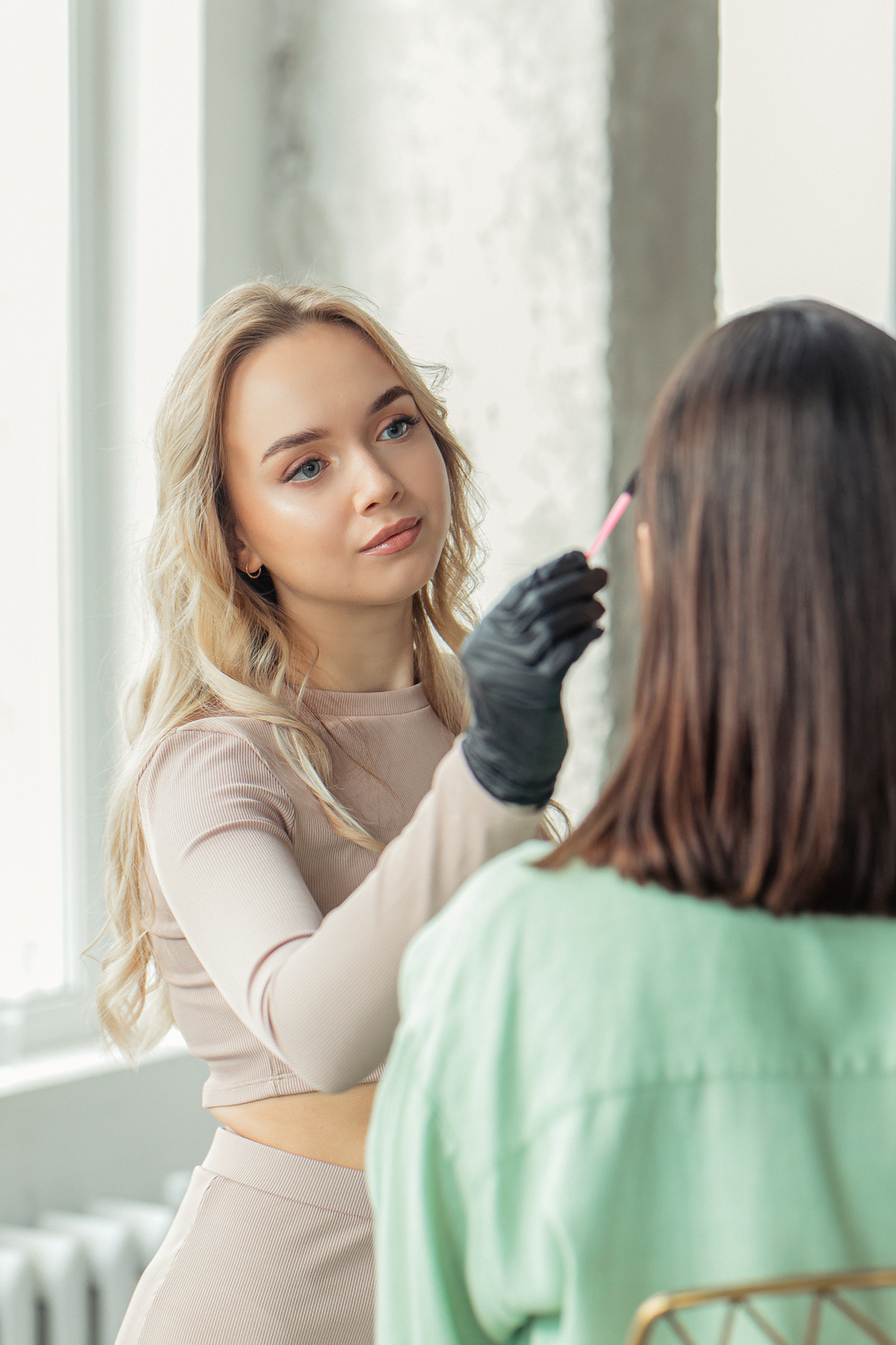 BROW девичник -20% скидка на все услуги бровиста.