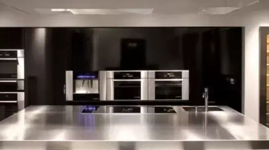 Архитекторами и дизайнерами