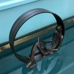 Статуэтка Cloyd арт.50175 / выс. 18 см - черный / серия 1643