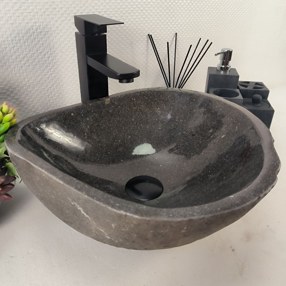 Раковина из речного камня RS-64997 38*35*15 0855