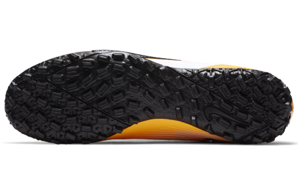 Кроссовки Nike Mercurial Vapor 13