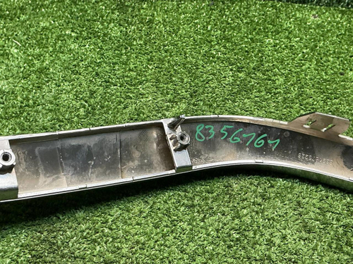 Молдинг переднего бампера Geely Atlas Pro (21-25)