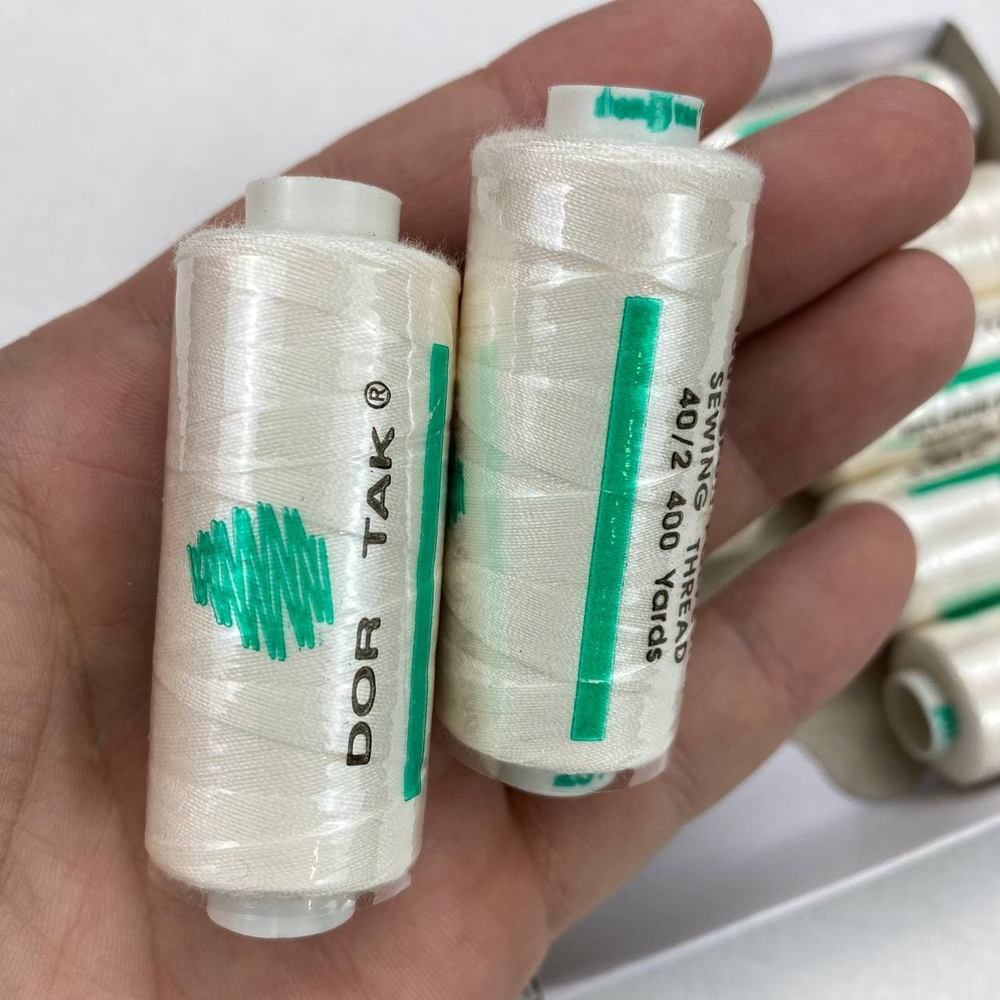 Нитки Dor Tak молочные цв.201