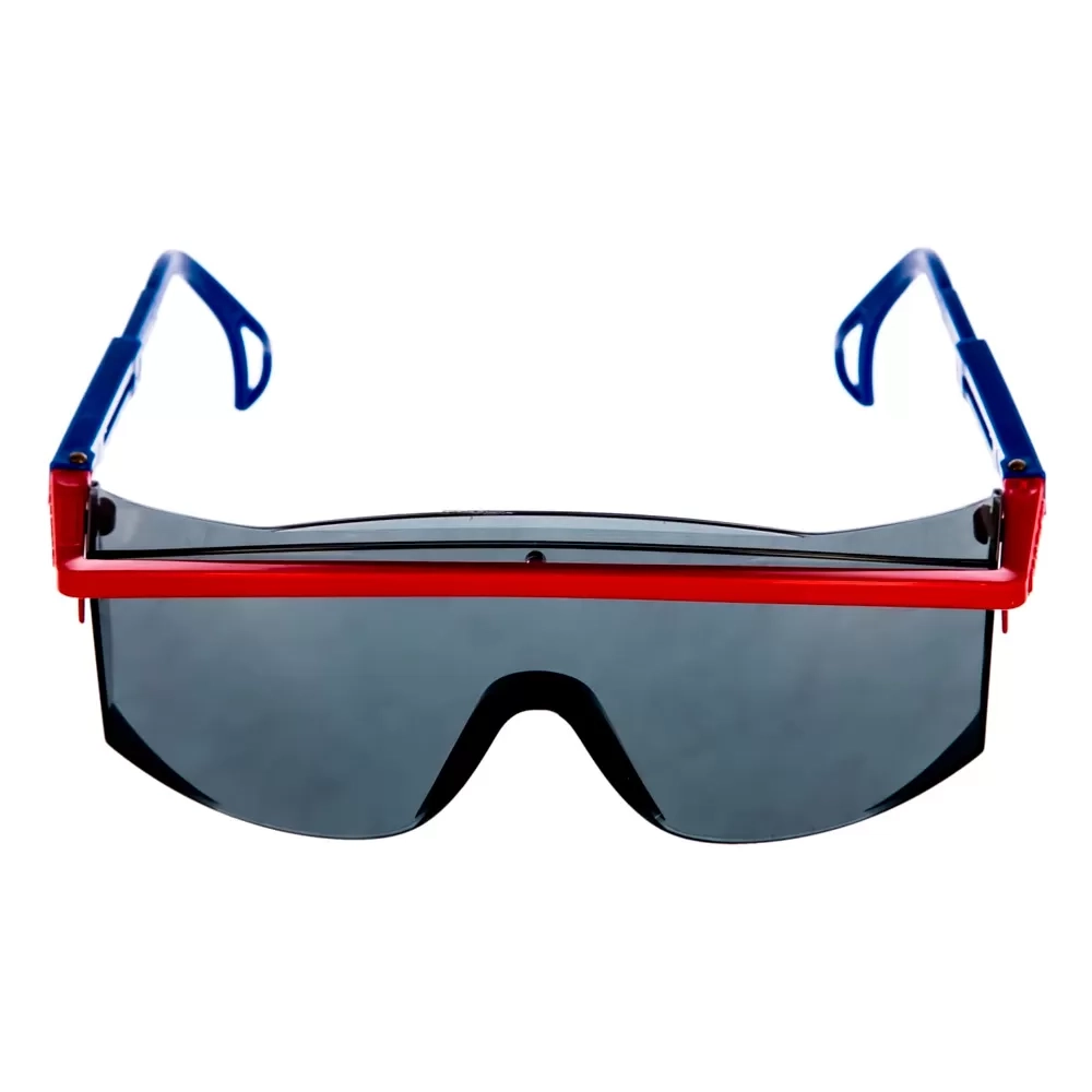 Очки защитные открытые О37 UNIVERSAL TITAN super 5-3,1 PС 30 шт