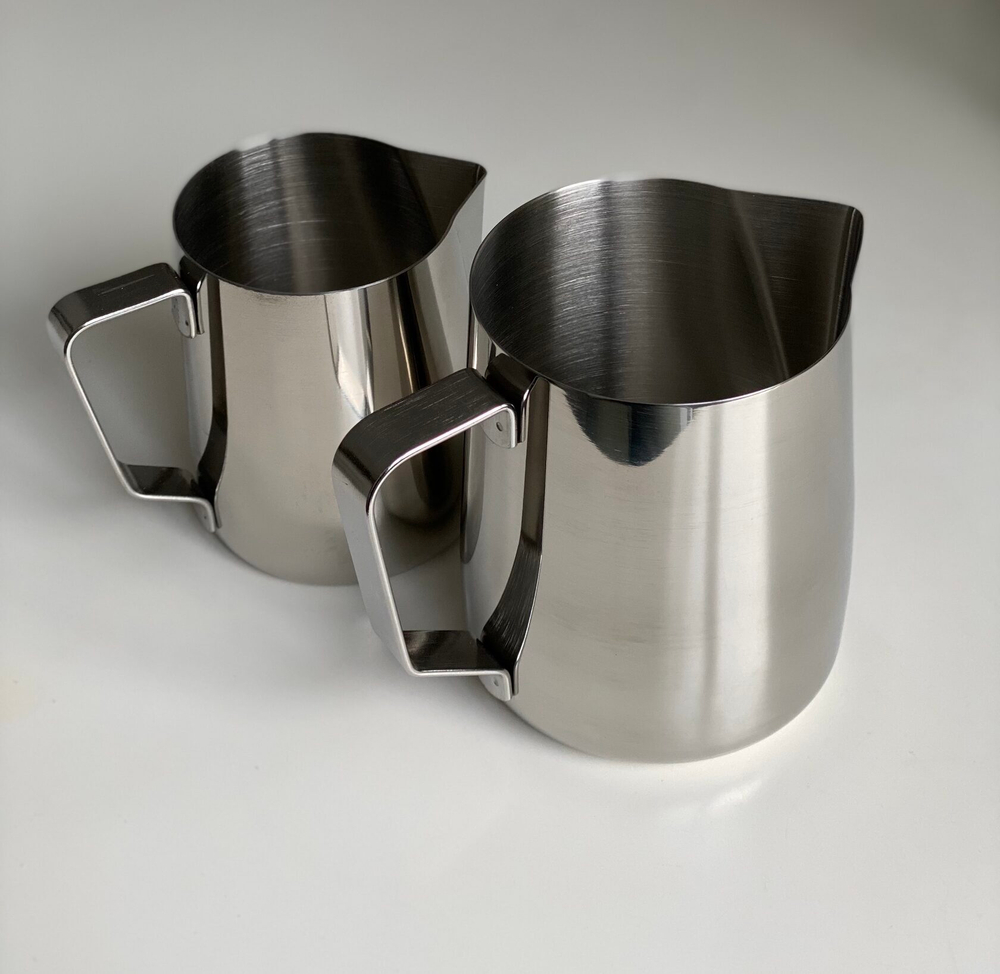 Питчер с мерной шкалой